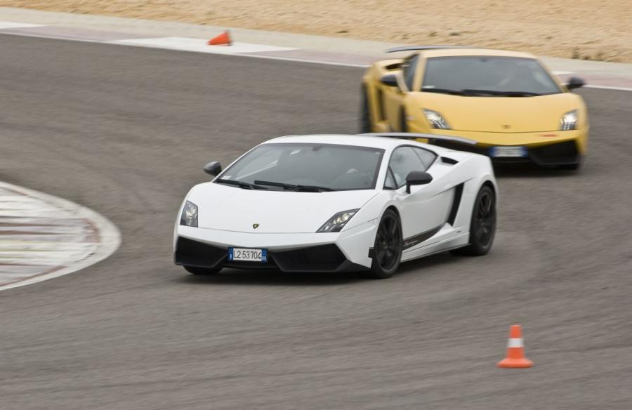  Lamborghini Gallardo LP570-4 Superleggera 2010 года  (фото 129 из 183)